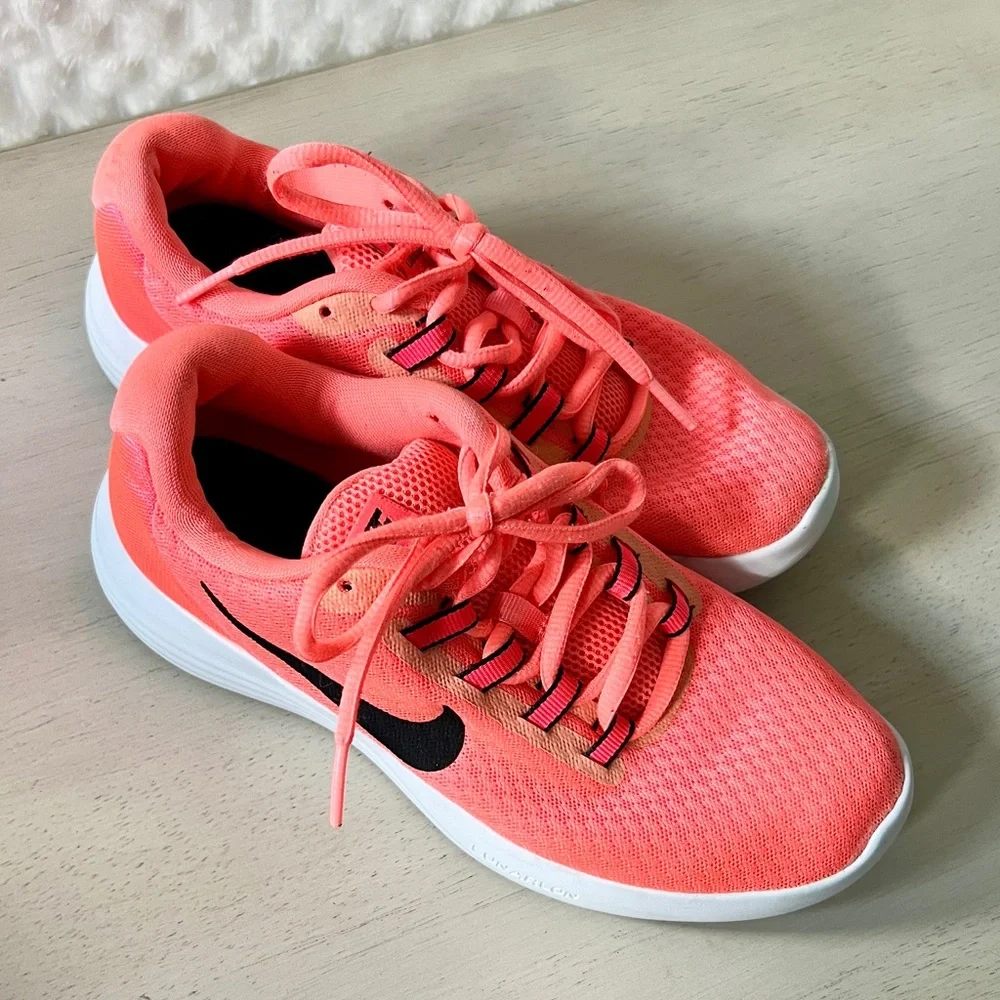 Nike Womens Lunarconverge 852469-600 Running Shoes Lace Up Low Top Size 6.5 - Picture 2 of 11